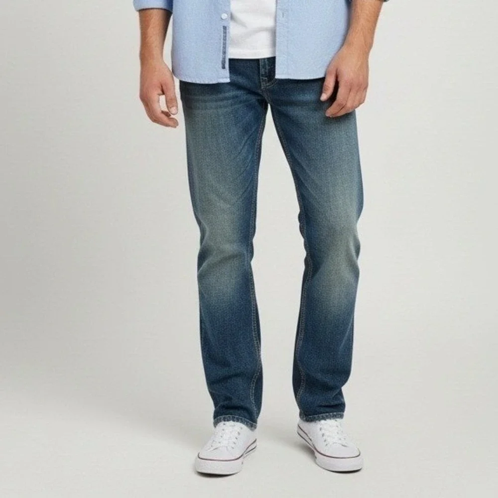 BKE Tyler Straight‎ Jeans Men 36R Blue Medium Wash Distressed Denim Thick Stitch